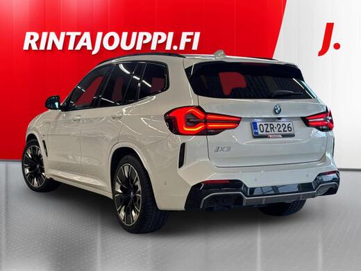 BMW iX3 vaihtoauto