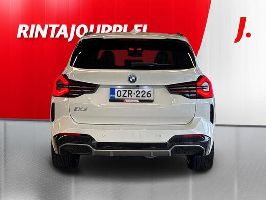 BMW iX3 vaihtoauto