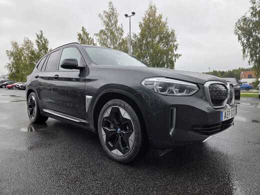 BMW iX3 vaihtoauto