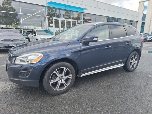 Volvo XC60 vaihtoauto