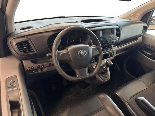 Toyota Proace vaihtoauto