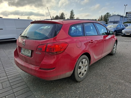 Opel Astra vaihtoauto