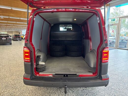 Volkswagen Transporter vaihtoauto