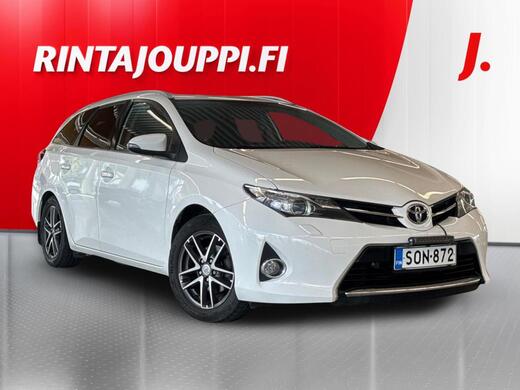Toyota Auris vaihtoauto