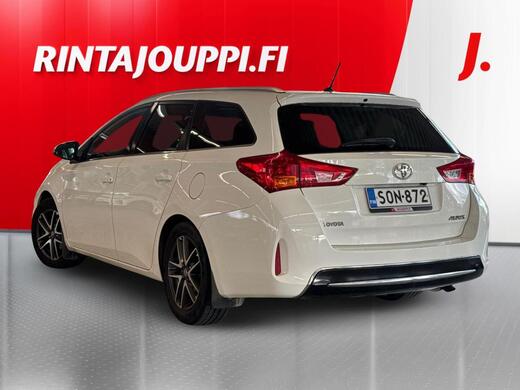 Toyota Auris vaihtoauto