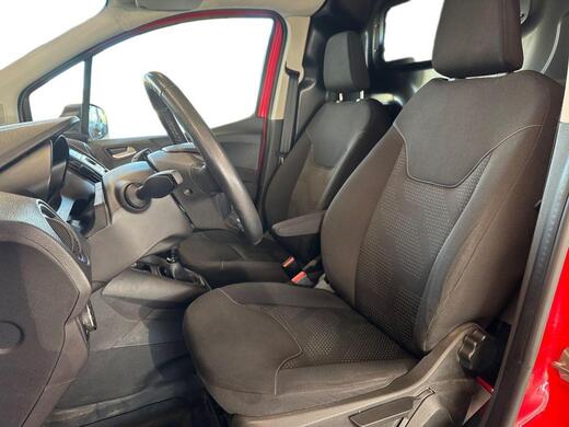 Ford Transit Courier vaihtoauto