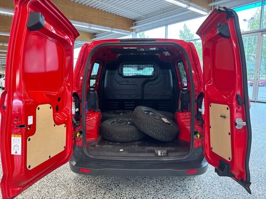 Ford Transit Courier vaihtoauto