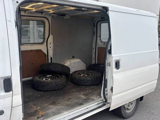 Ford Transit vaihtoauto