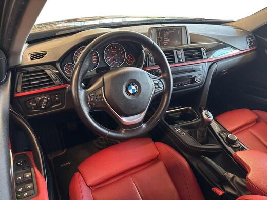BMW 320 vaihtoauto