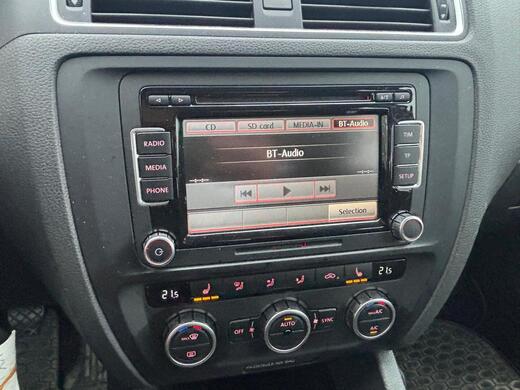 Volkswagen Jetta vaihtoauto