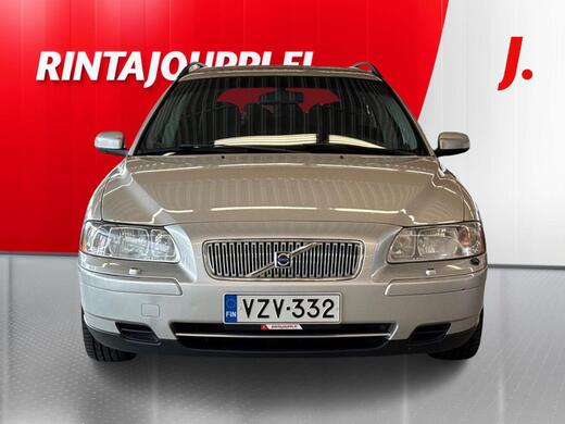 Volvo V70 vaihtoauto