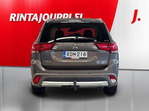 Mitsubishi Outlander PHEV vaihtoauto