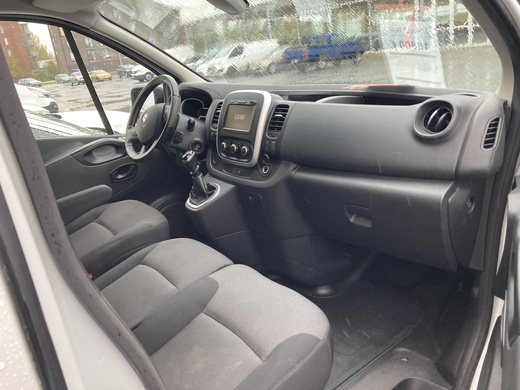 Renault Trafic vaihtoauto