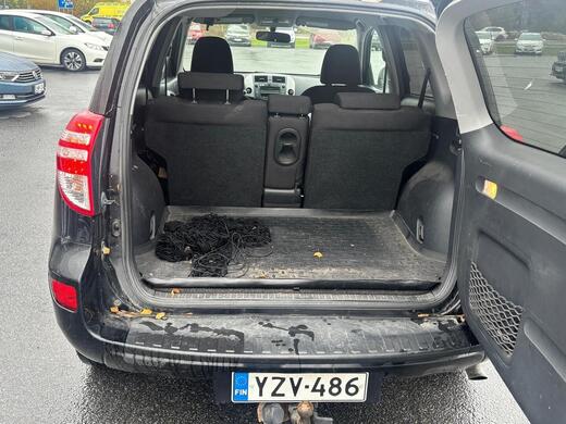 Toyota RAV4 vaihtoauto