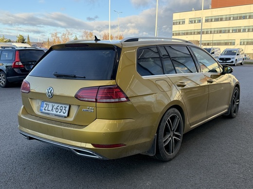 Volkswagen Golf vaihtoauto