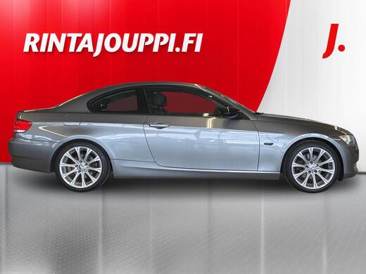 BMW 320 vaihtoauto