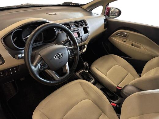 Kia Rio vaihtoauto