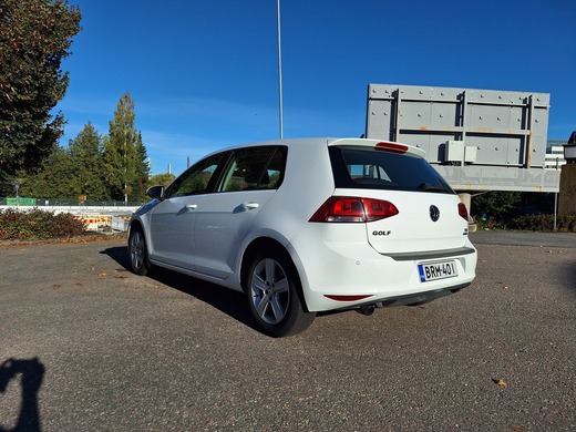 Volkswagen Golf vaihtoauto