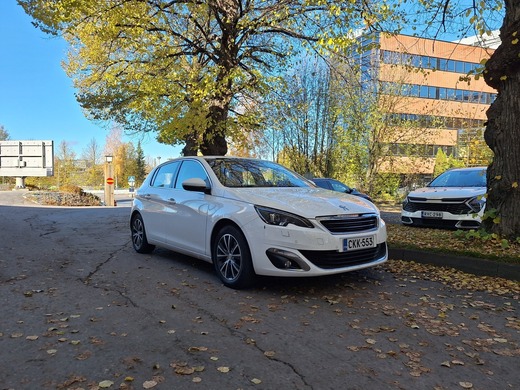 Peugeot 308 vaihtoauto