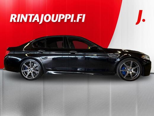 BMW M5 vaihtoauto