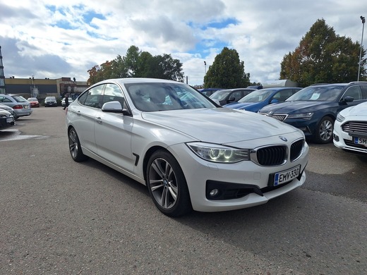 BMW 320 vaihtoauto