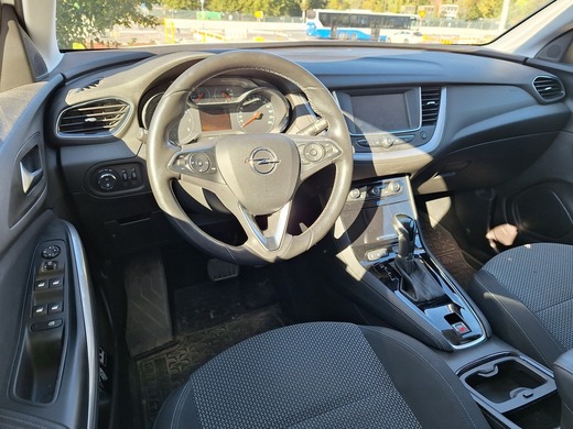 Opel Grandland X vaihtoauto