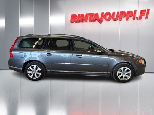 Volvo V70 vaihtoauto