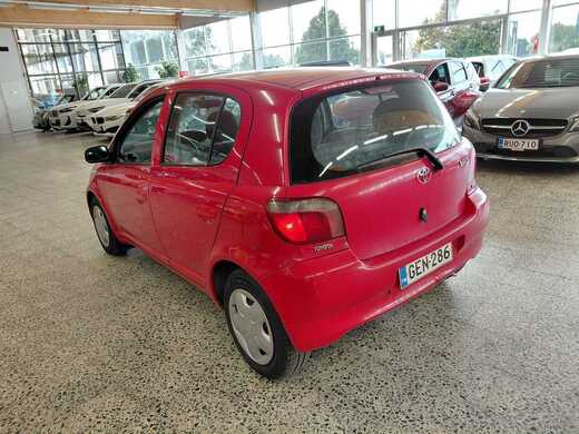 Toyota Yaris vaihtoauto