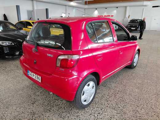 Toyota Yaris vaihtoauto