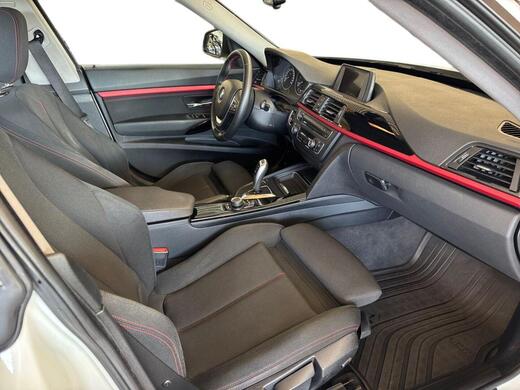 BMW 320 vaihtoauto
