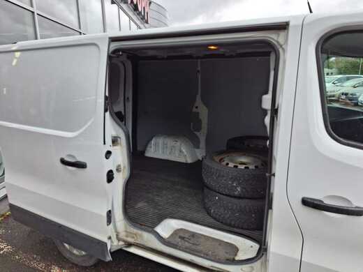 Renault Trafic vaihtoauto