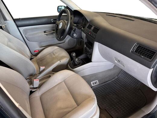 Volkswagen Bora vaihtoauto