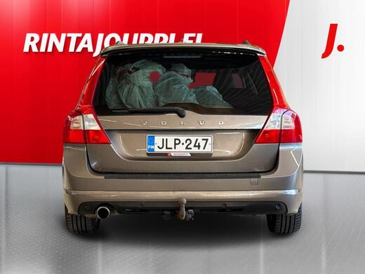 Volvo V70 vaihtoauto