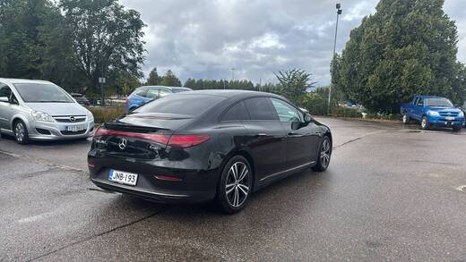 Mercedes-Benz EQE vaihtoauto