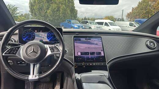 Mercedes-Benz EQE vaihtoauto