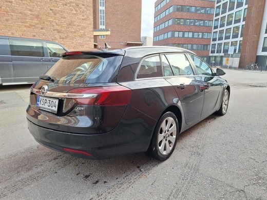 Opel Insignia vaihtoauto
