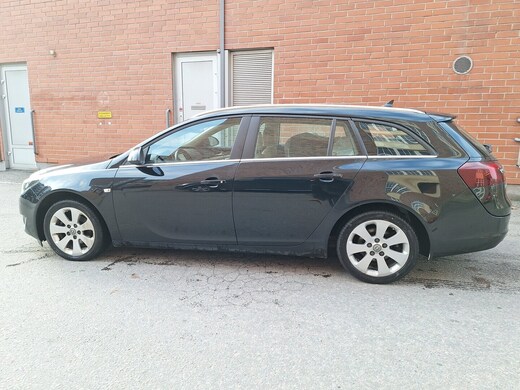 Opel Insignia vaihtoauto