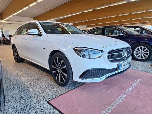 Mercedes-Benz E vaihtoauto