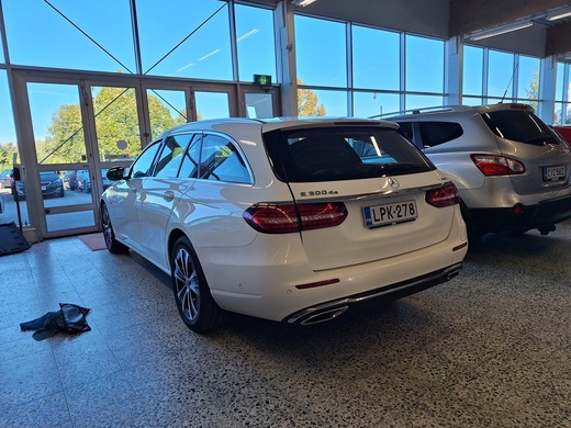 Mercedes-Benz E vaihtoauto