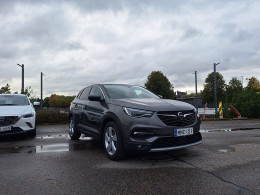 Opel Grandland X vaihtoauto
