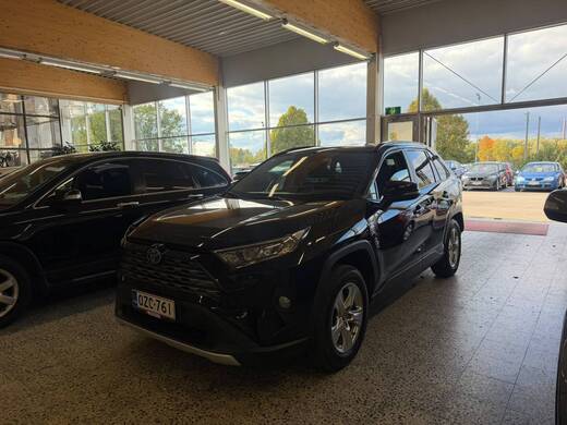 Toyota RAV4 vaihtoauto