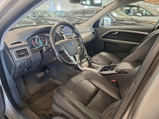 Volvo V70 vaihtoauto