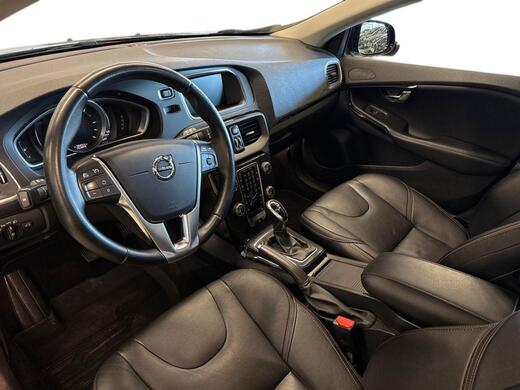 Volvo V40 Cross Country vaihtoauto