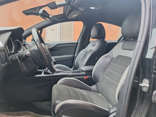 DS 4 vaihtoauto