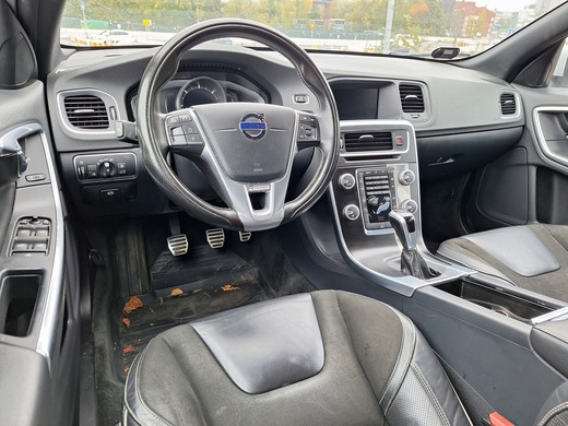 Volvo V60 vaihtoauto