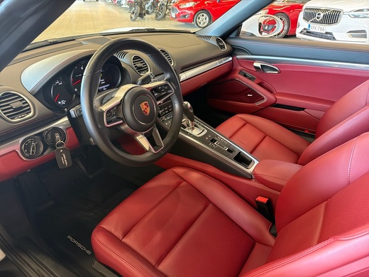 Porsche 718 vaihtoauto