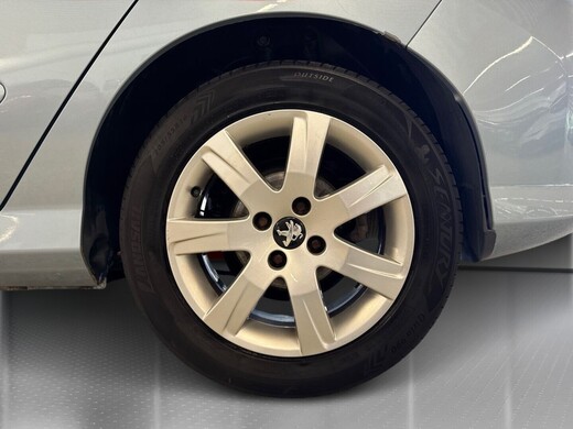 Peugeot 308 vaihtoauto