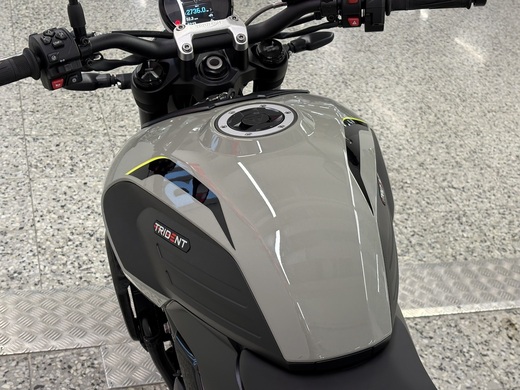 Triumph TR vaihtoauto
