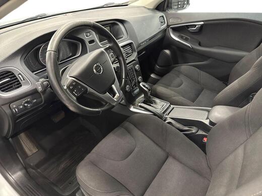 Volvo V40 Cross Country vaihtoauto