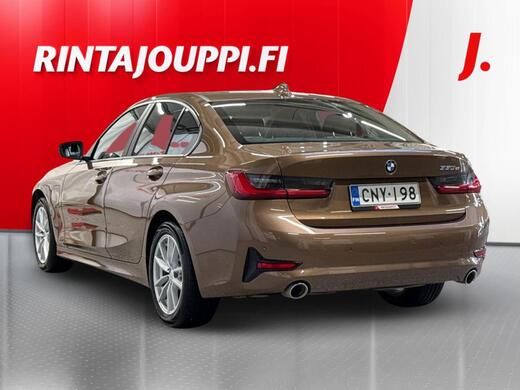 BMW 330 vaihtoauto